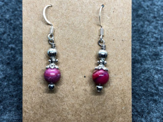 Red / Purple beaded earrings with silver accents Red / Purple beaded earrings with silver accents